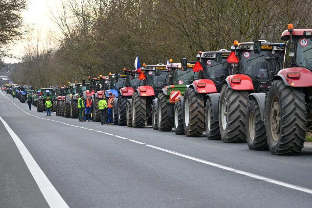 Mittel- und osteuropäische Landwirte protestieren gemeinsam gegen die Agrarpolitik der EU post's picture