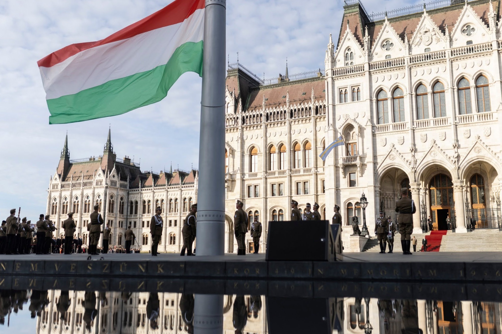 Ungarn ist keine Bedrohung für die Demokratie, sondern für die liberale Politik, so Balázs Orbán