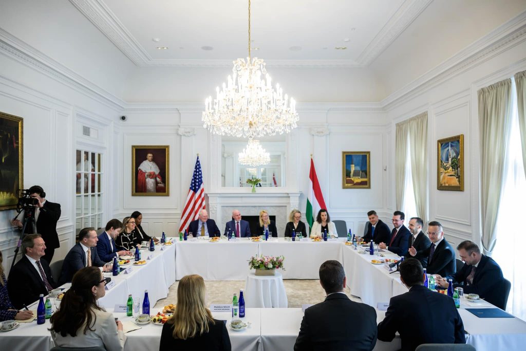 USA-Ungarn: Wirtschaftliche und sicherheitspolitische Kooperation eine „echte Erfolgsgeschichte“ post's picture