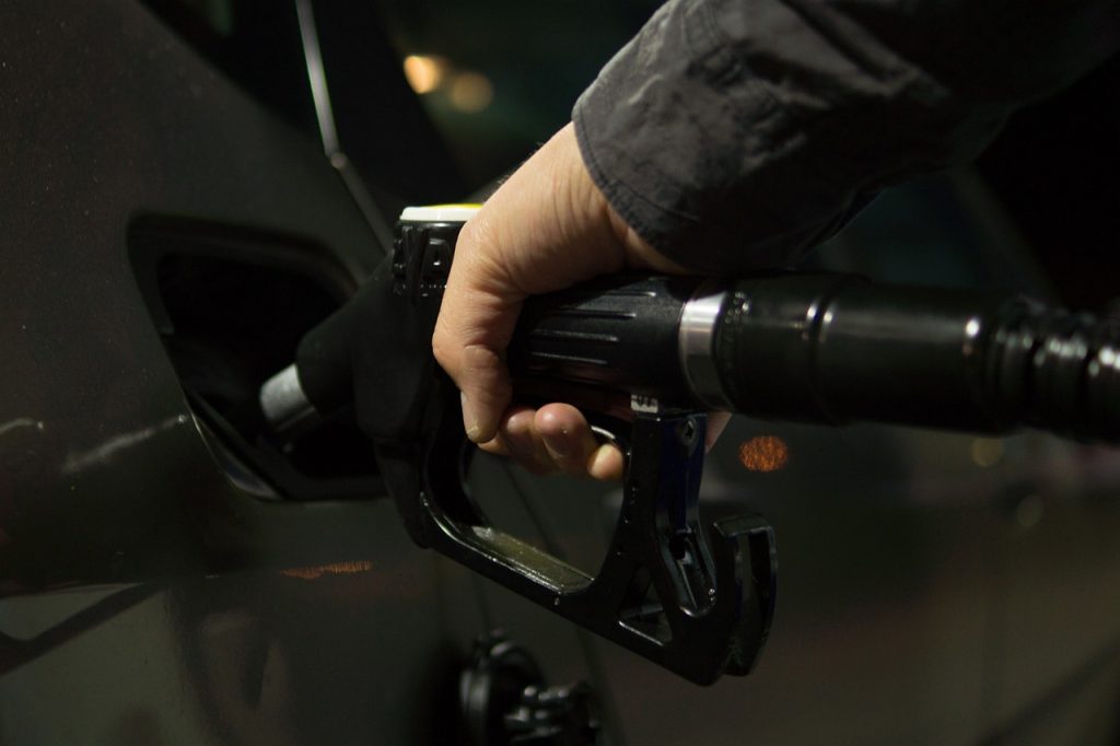 Benzinpreis bricht am Freitag den diesjährigen Rekord post's picture