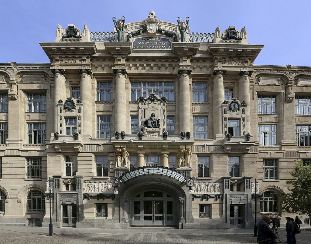 Die Franz-Liszt-Akademie macht weltberühmten Institutionen Konkurrenz post's picture