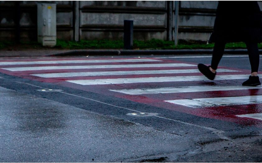 Smarte Zebrastreifen für sicheres Überqueren der Straße