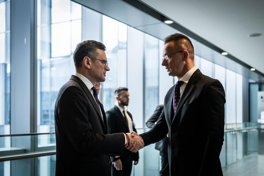 Wichtige Schritte zum gegenseitigen Vertrauen zwischen Ungarn und der Ukraine post's picture