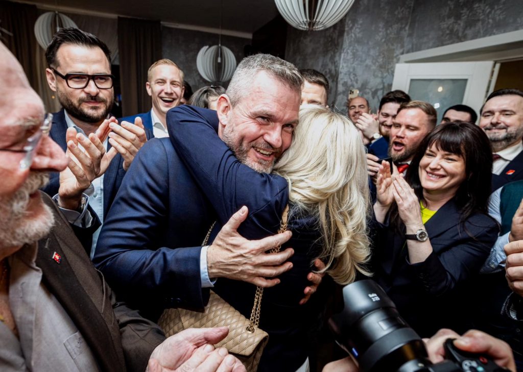 Erleichterung in Budapest über das Ergebnis der slowakischen Präsidentschaftswahlen post's picture
