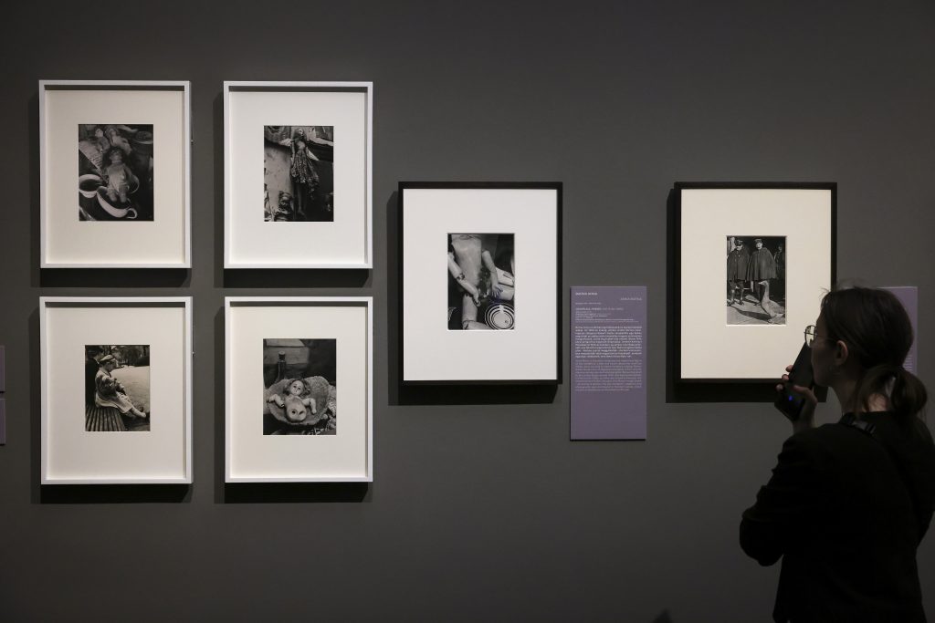 Einzigartige Ausstellung mit Werken ungarisch-amerikanischer Fotografen eröffnet post's picture