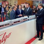 Spanische Regierung versucht ungarische Übernahme des Zugherstellers Talgo zu blockieren