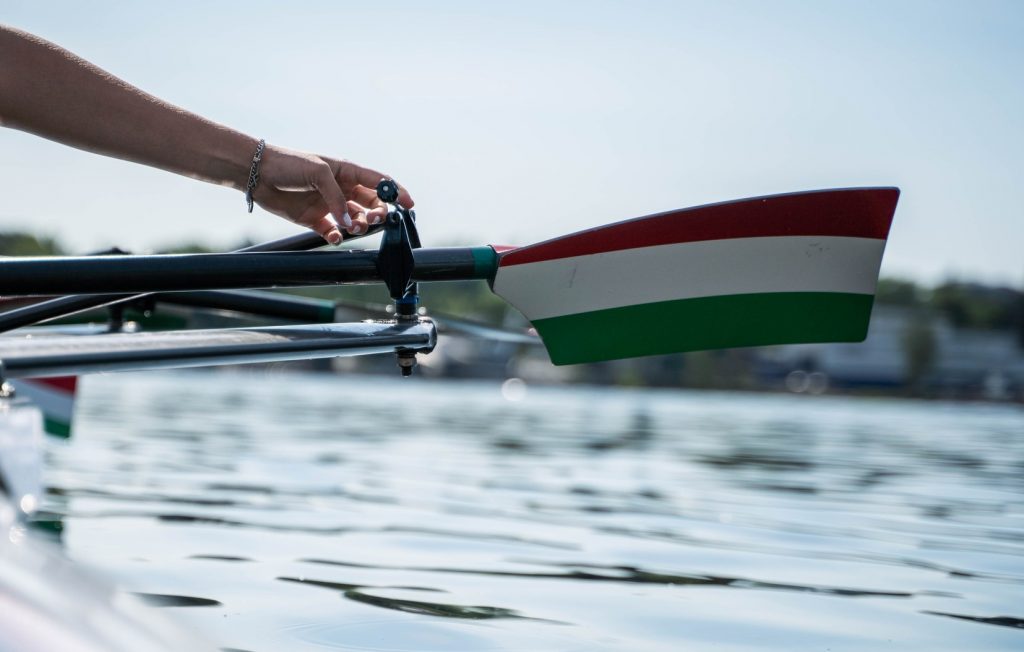 Die 92-jährige olympische Serie des ungarischen Rudersports setzt sich fort post's picture