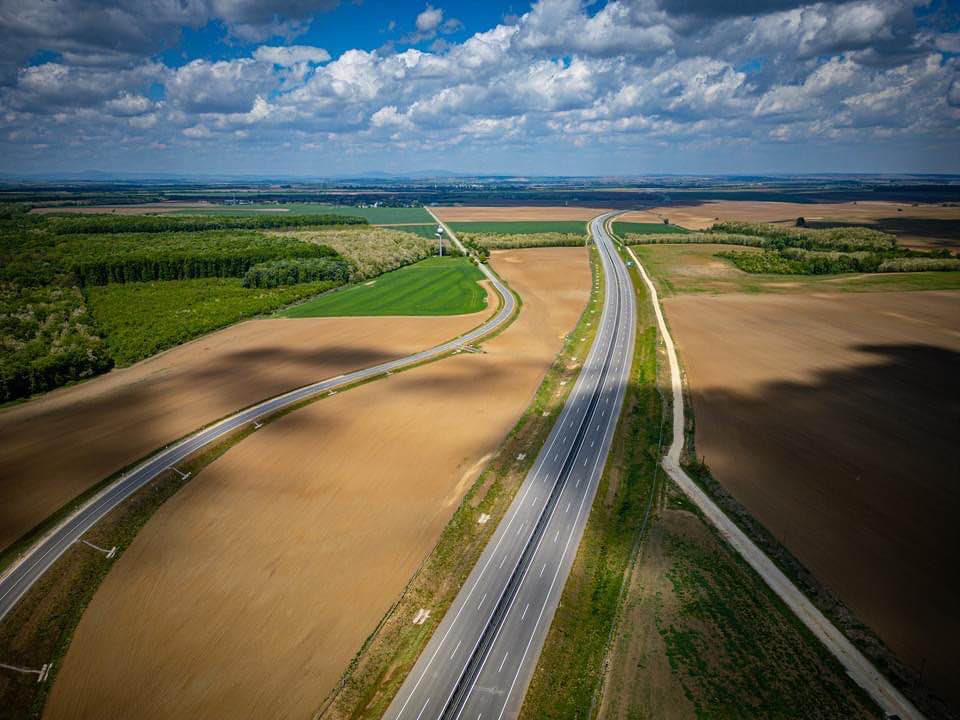 Neueste Autobahn für den Verkehr freigegeben post's picture