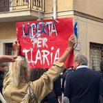 Italienischer Freudentaumel nach der Genehmigung des Hausarrests für Ilaria Salis