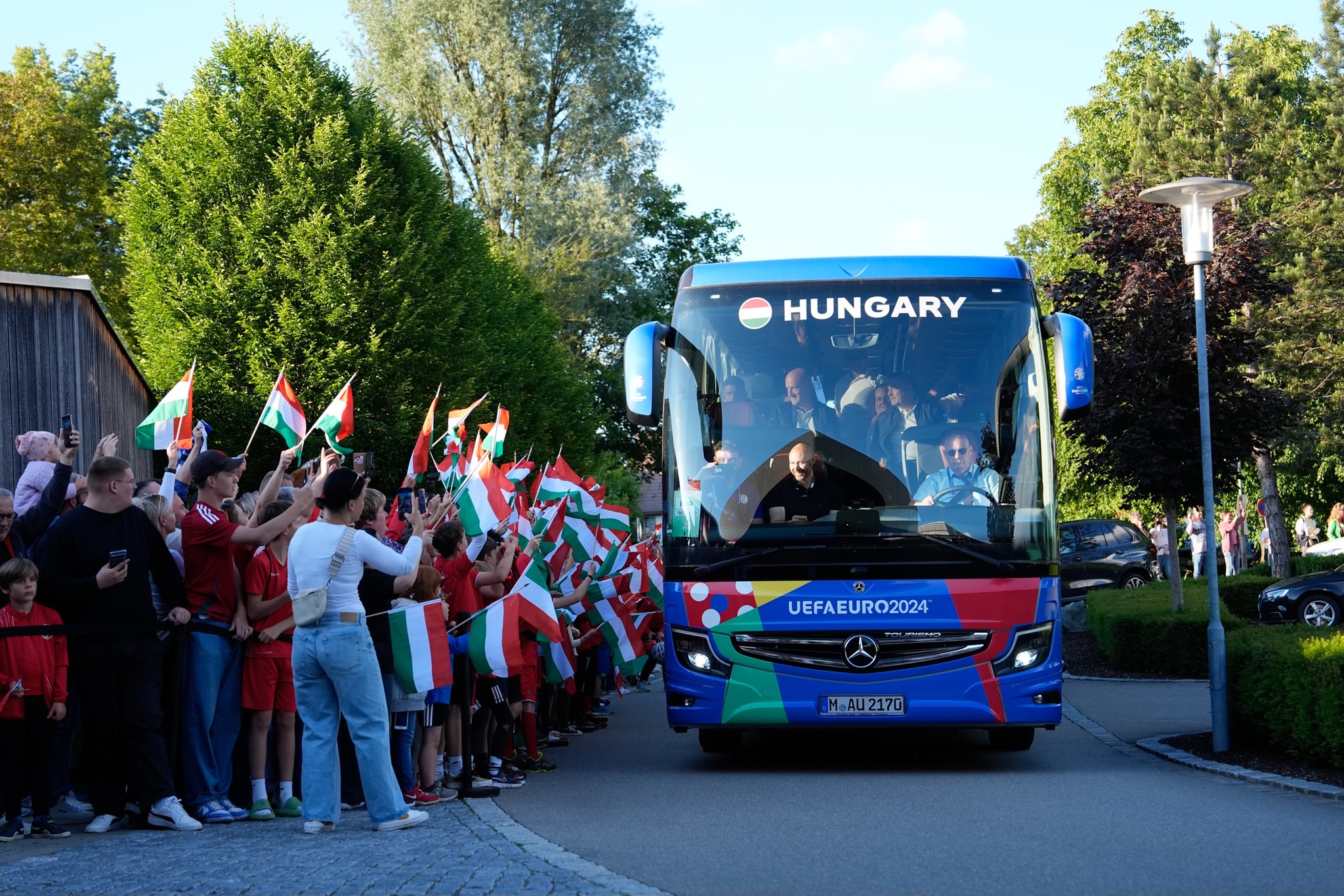 Ungarns Nationalmannschaft an ihrem Stützpunkt im Allgäu angekommen