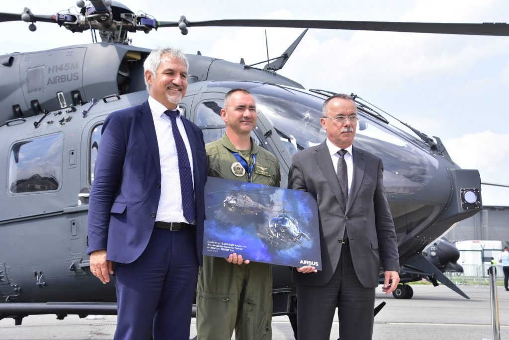Internationale Anerkennung für die Hubschrauberpiloten der Streitkräfte post's picture