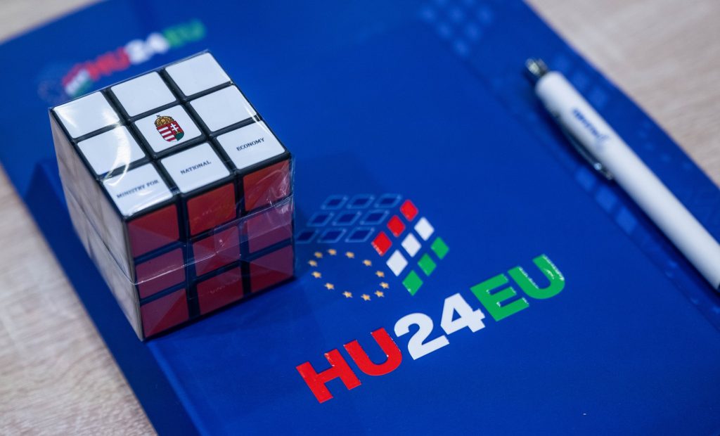 Der ungarische EU-Ratsvorsitz wird die Stimme derjenigen vertreten, die Veränderungen wollen post's picture