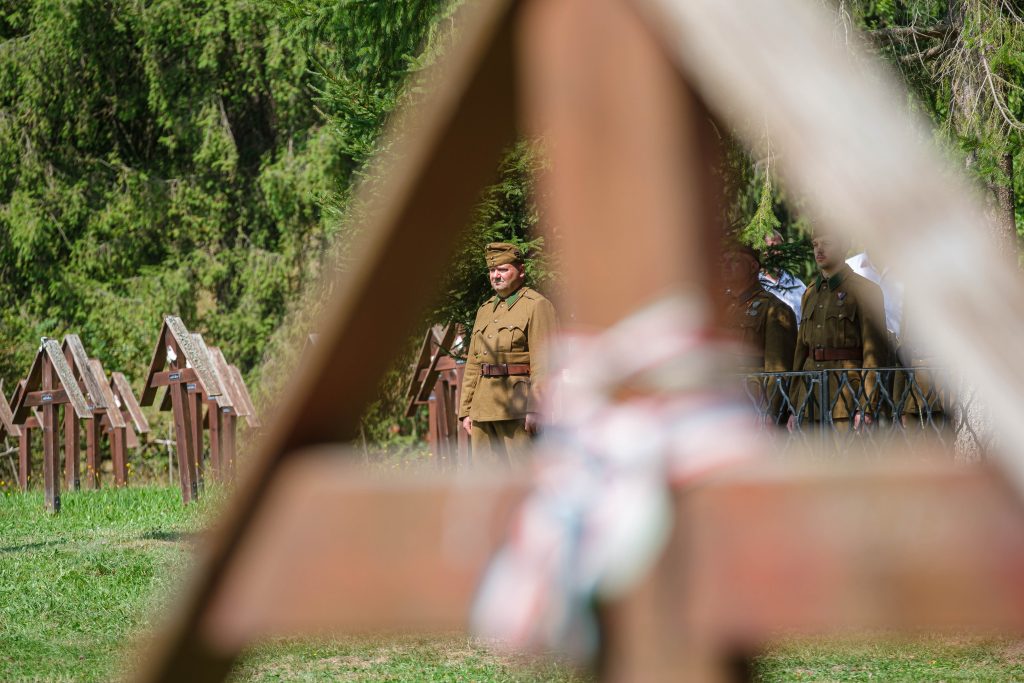 100-jähriger Kriegsveteran gedenkt der Szekler Grenzsoldaten vom Uz-Tal mit post's picture