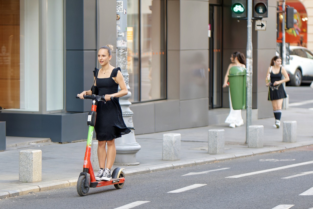 Wichtige Änderungen der Straßenverkehrsordnung für Fußgänger, Radfahrer und Rollerfahrer