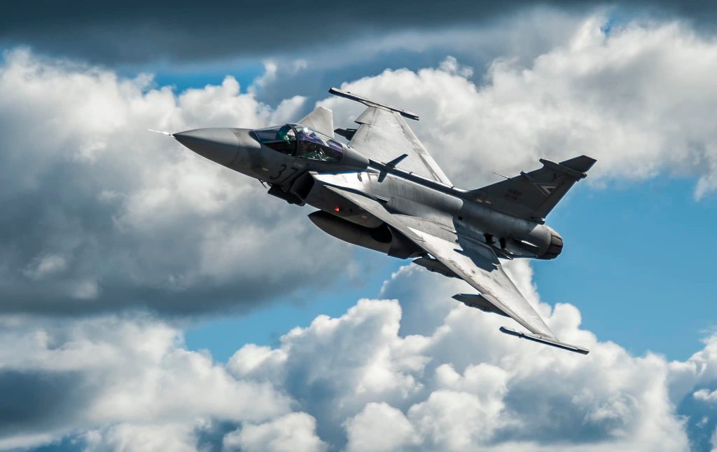 Engere Zusammenarbeit mit dem Gripen-Kampfflugzeughersteller Saab post's picture