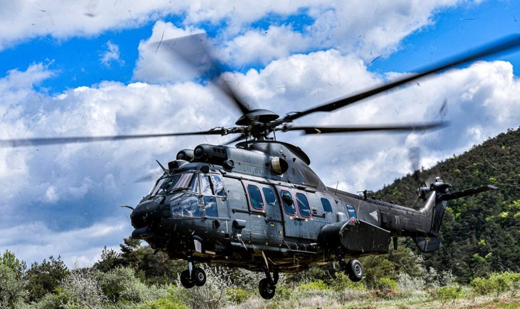 High-Tech-Hubschrauber der Streitkräfte zur Verstärkung der EUFOR post's picture