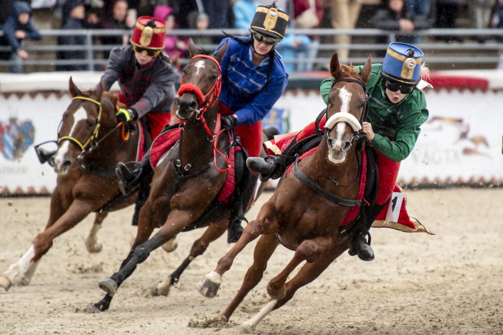 Beispielloser Sieg beim Nationalen Galopprennen post's picture