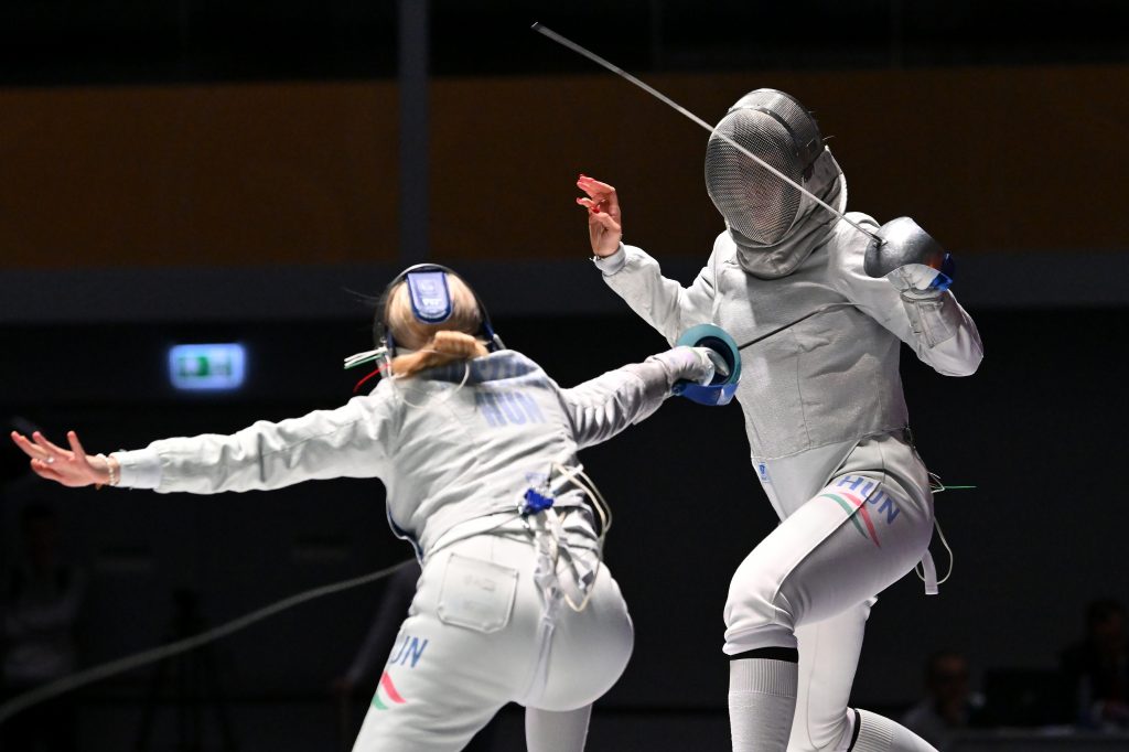 Gold beim Säbel-Weltcup in Algerien sowie beim Berne World Cup in der Schweiz post's picture