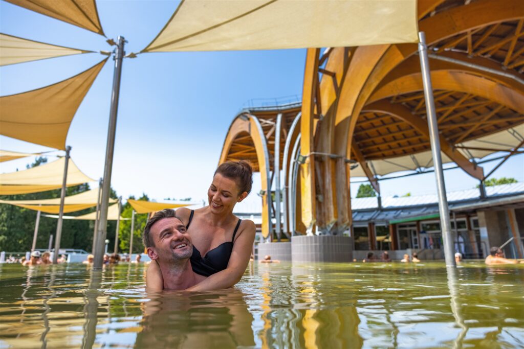 Heißes Vergnügen, kühle Preise: Ungarns Thermen halten die Kosten im Griff post's picture