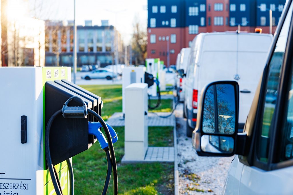 Unternehmen können bis Ende März staatliche Zuschüsse für E-Autos beantragen post's picture