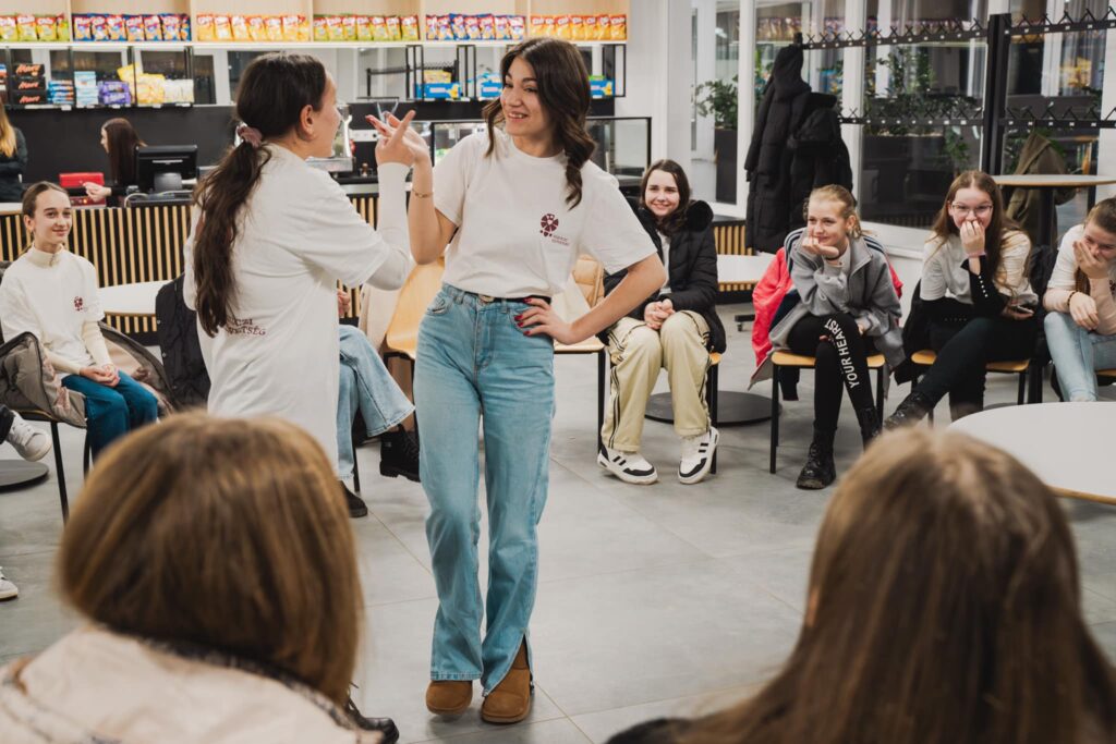 Ukrainische Schüler erhalten in Ungarn fünf Wochenstunden individuelle Sonderförderung post's picture