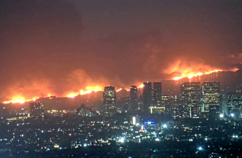 Ungarische Gemeinschaft zeigt Zusammenhalt inmitten der Brände in Los Angeles post's picture