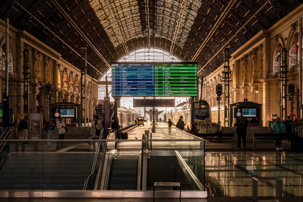 Programm zur Bahnhofsrenovierung weckt Interesse von Bauträgern und Unternehmern post's picture