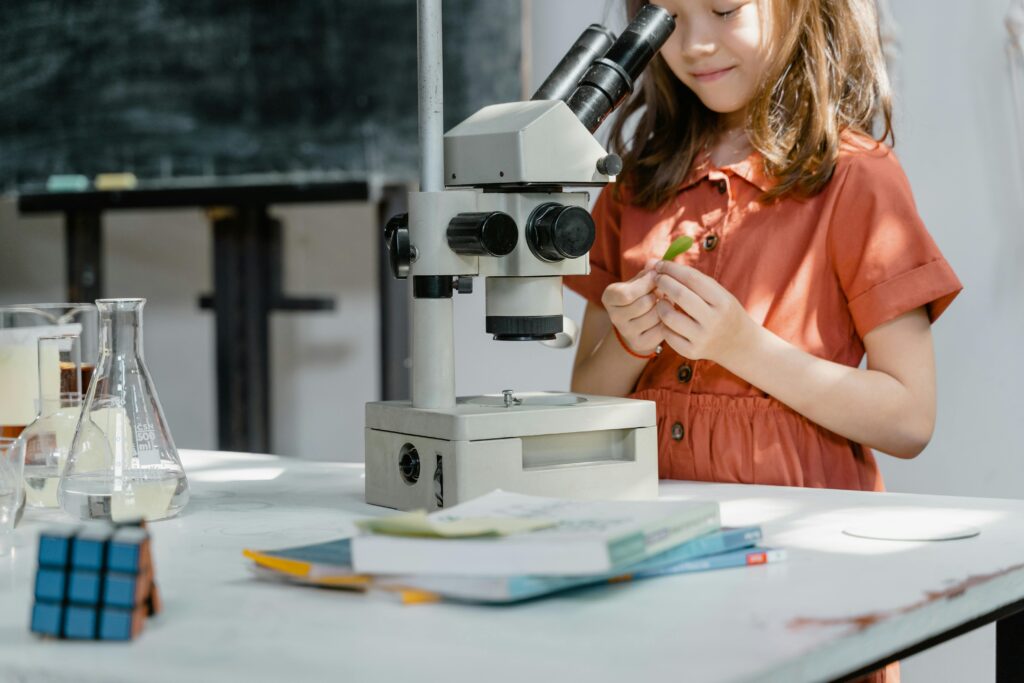 Gedeon Richter setzt Programm zur Förderung des naturwissenschaftlichen Unterrichts fort post's picture