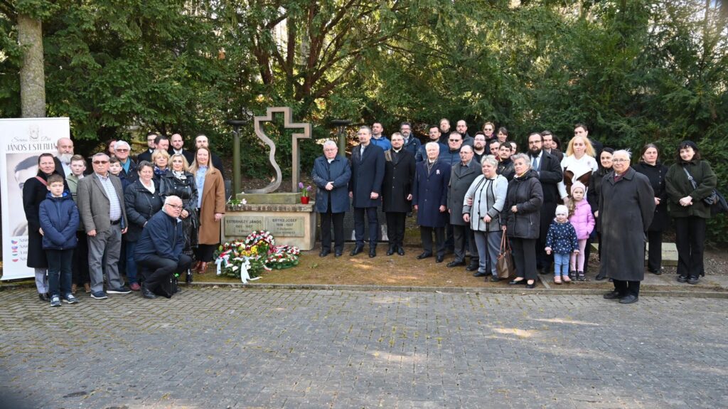 Andenken von János Esterházy in Prag geehrt post's picture