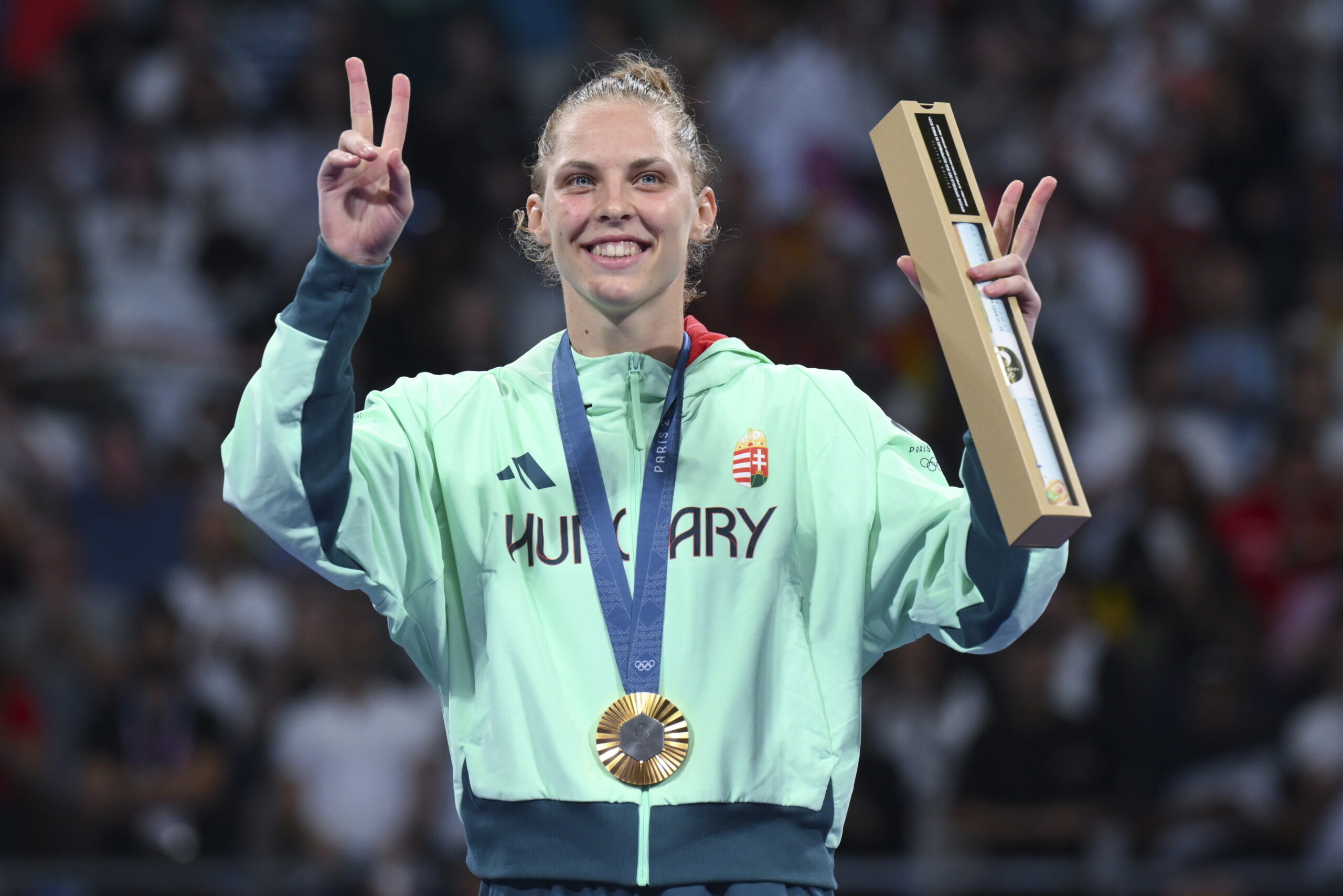 Zwillingsschwestern auf dem Podium bei den British Taekwondo International Open